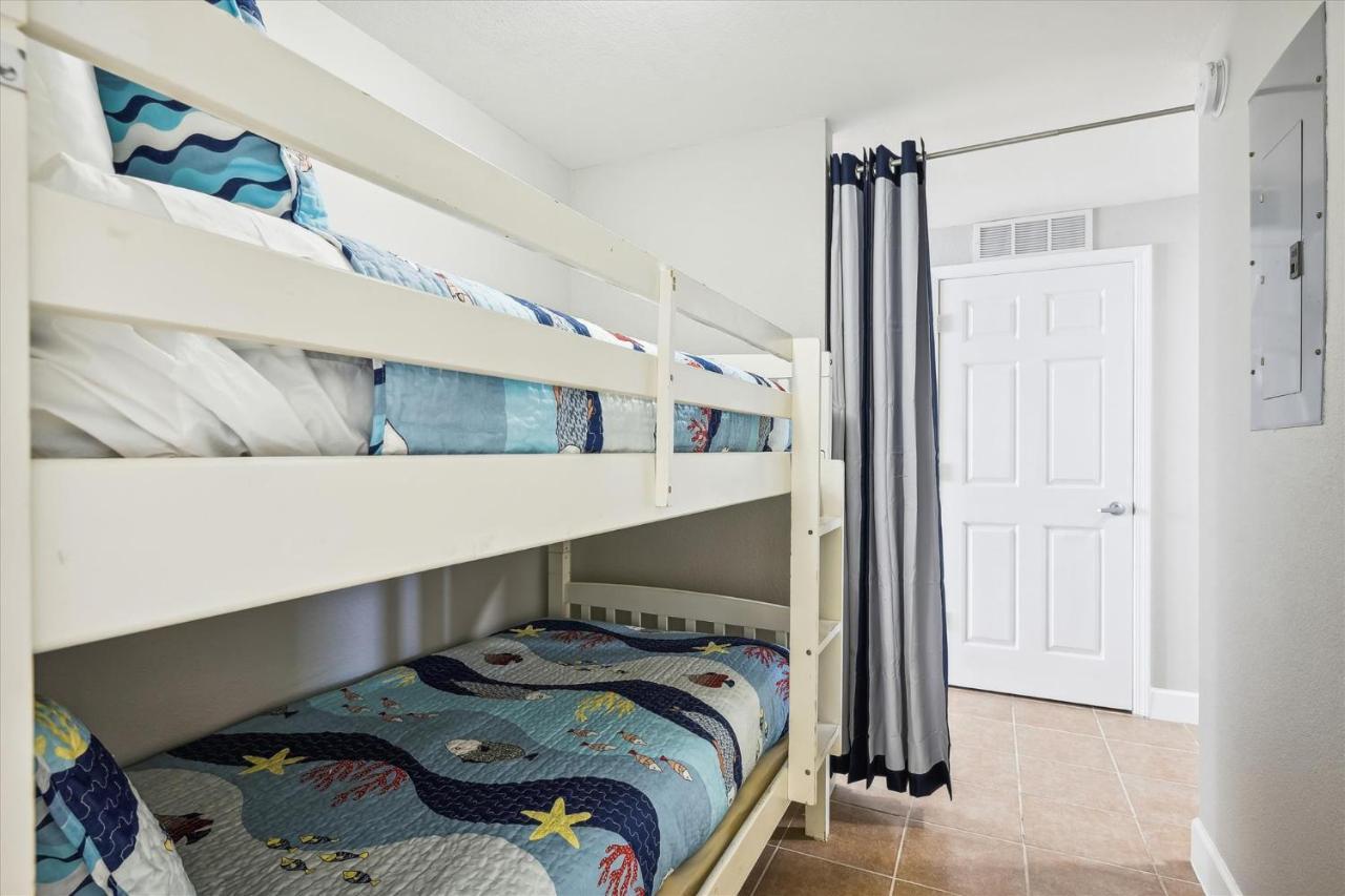 Gone Coastal - Tidewater Beach Resort #2410 By Book That Condo Panama City Beach Kültér fotó